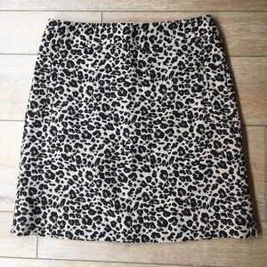 Leopard print LOFT skirt